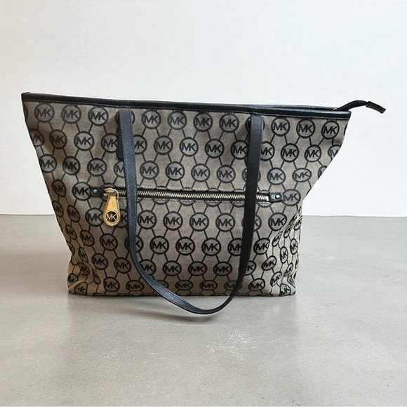 Michael Kors Monogram Black and Tan Tote - Picture 1 of 9